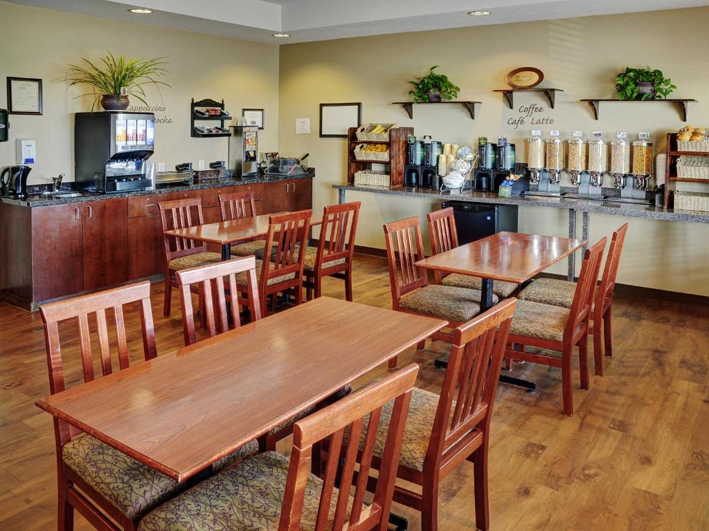 Lakeview Inns & Suites - Slave Lake Exteriér fotografie